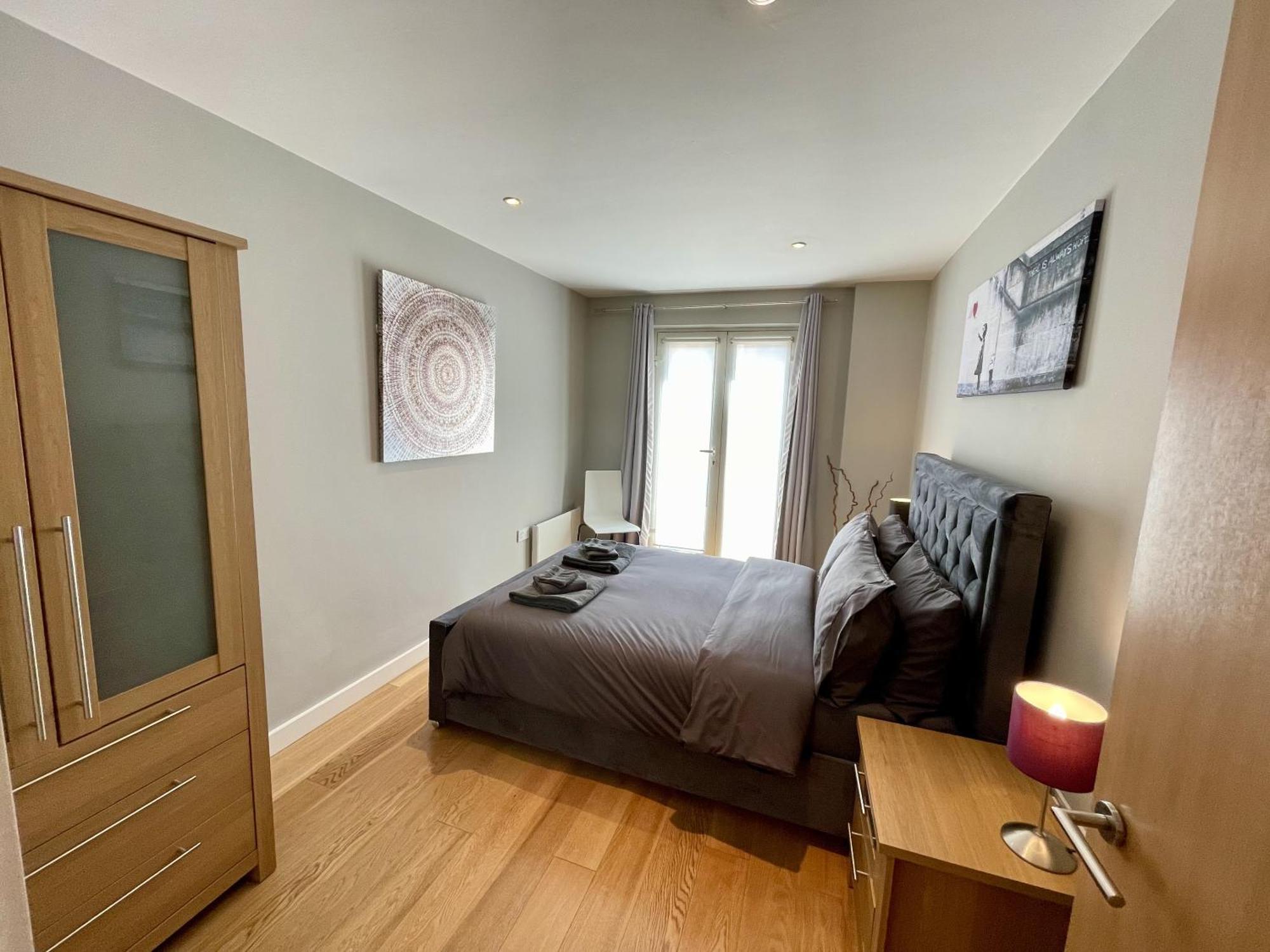 Apartment Stunning 2-bed Town Centre - Hosted By Hutch Lifestyle Leamington Spa